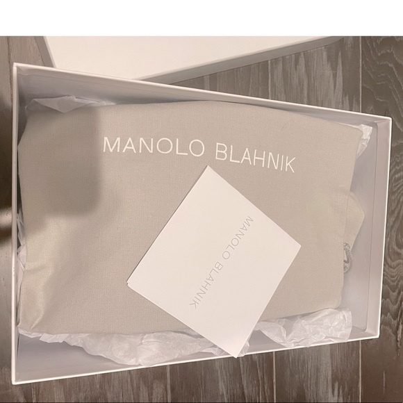 Manolo Blahnik Lurum - Picture 2 of 5